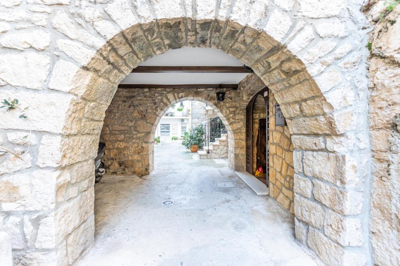 Stone House Srida Apartment Baska Voda Exterior photo